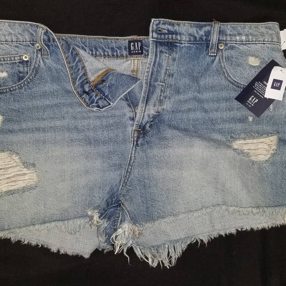 Gap Cutoff Distressed Jean Shorts-NWT